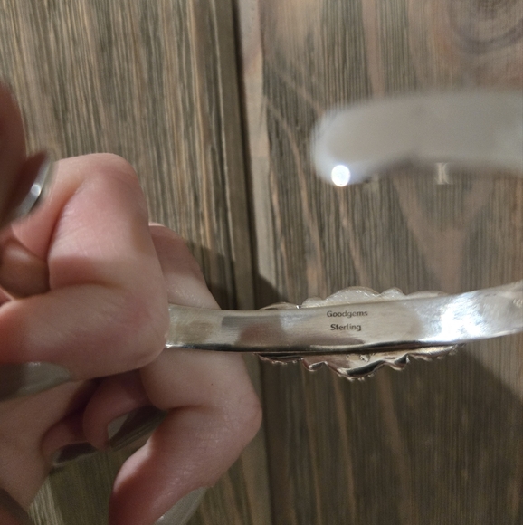 Sterling Silver Onyx Cuff Bracelet - Picture 4 of 5